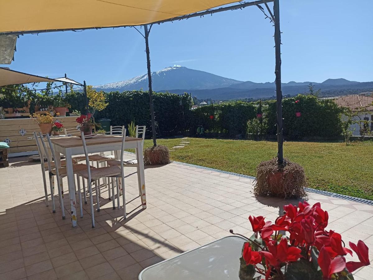 Bed and Breakfast Good Morning Etna Бронте Экстерьер фото